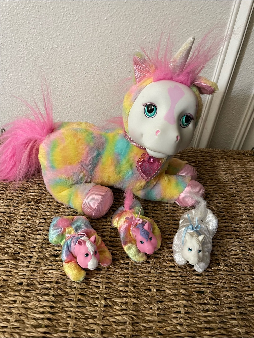 Just Play Unicorn Surprise Unicorn Rainbow Colors with 3 Babies